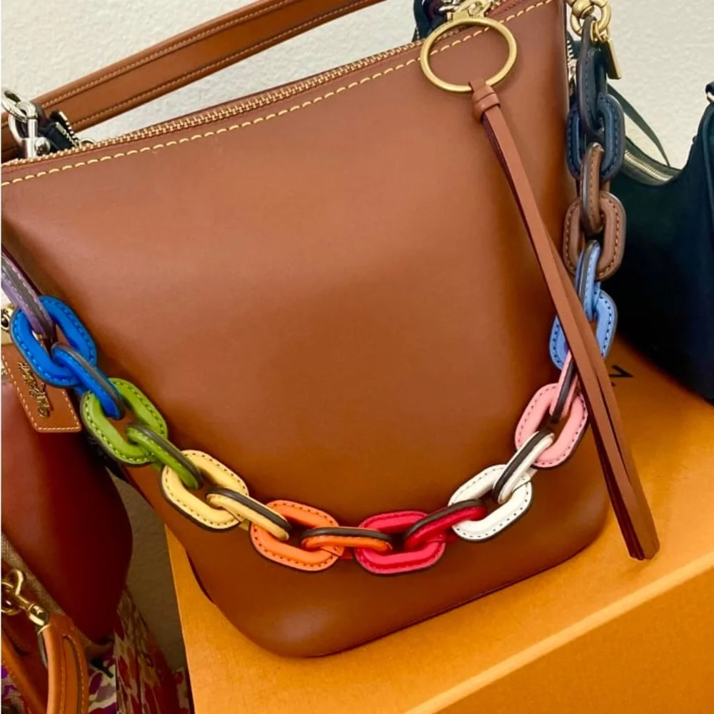 COACH Rainbow Leather Covered Short Chain Strap - Picture 4 of 6